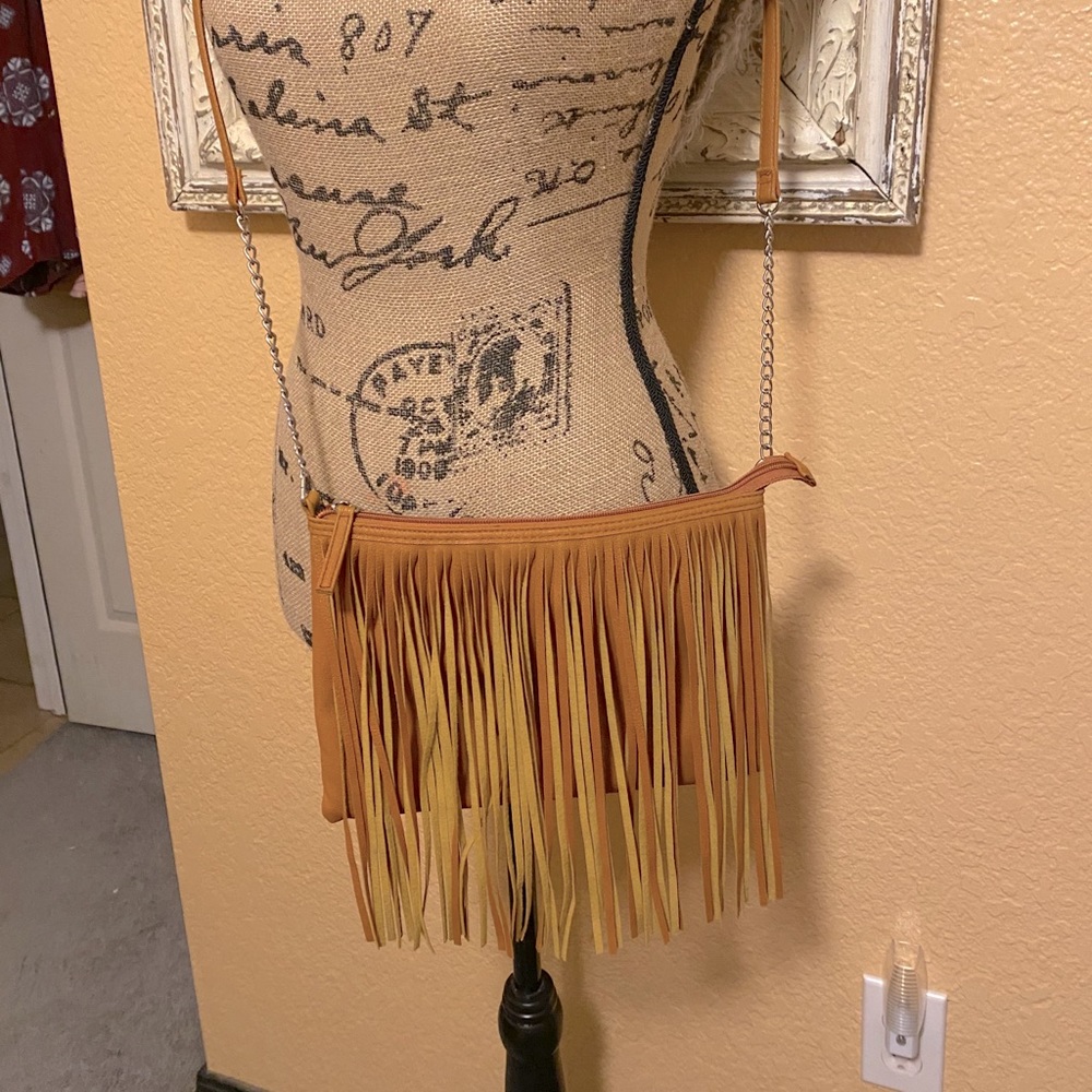 Fringed cross-body: LIKE NEW